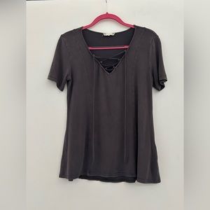 Altar'd State: Size Small-Flowy Gray Tunic-V Neck With Laces-Excellent Condition